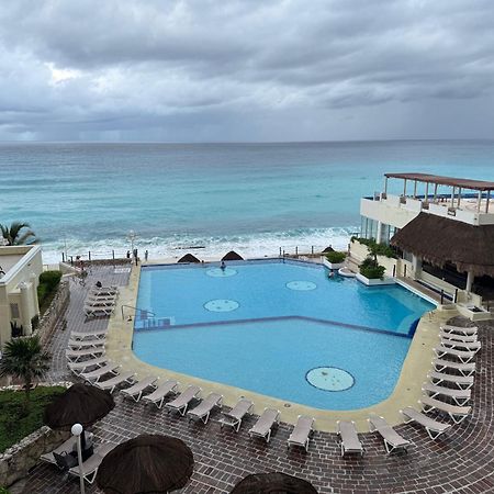 Cancun Plaza Sea View Екстериор снимка