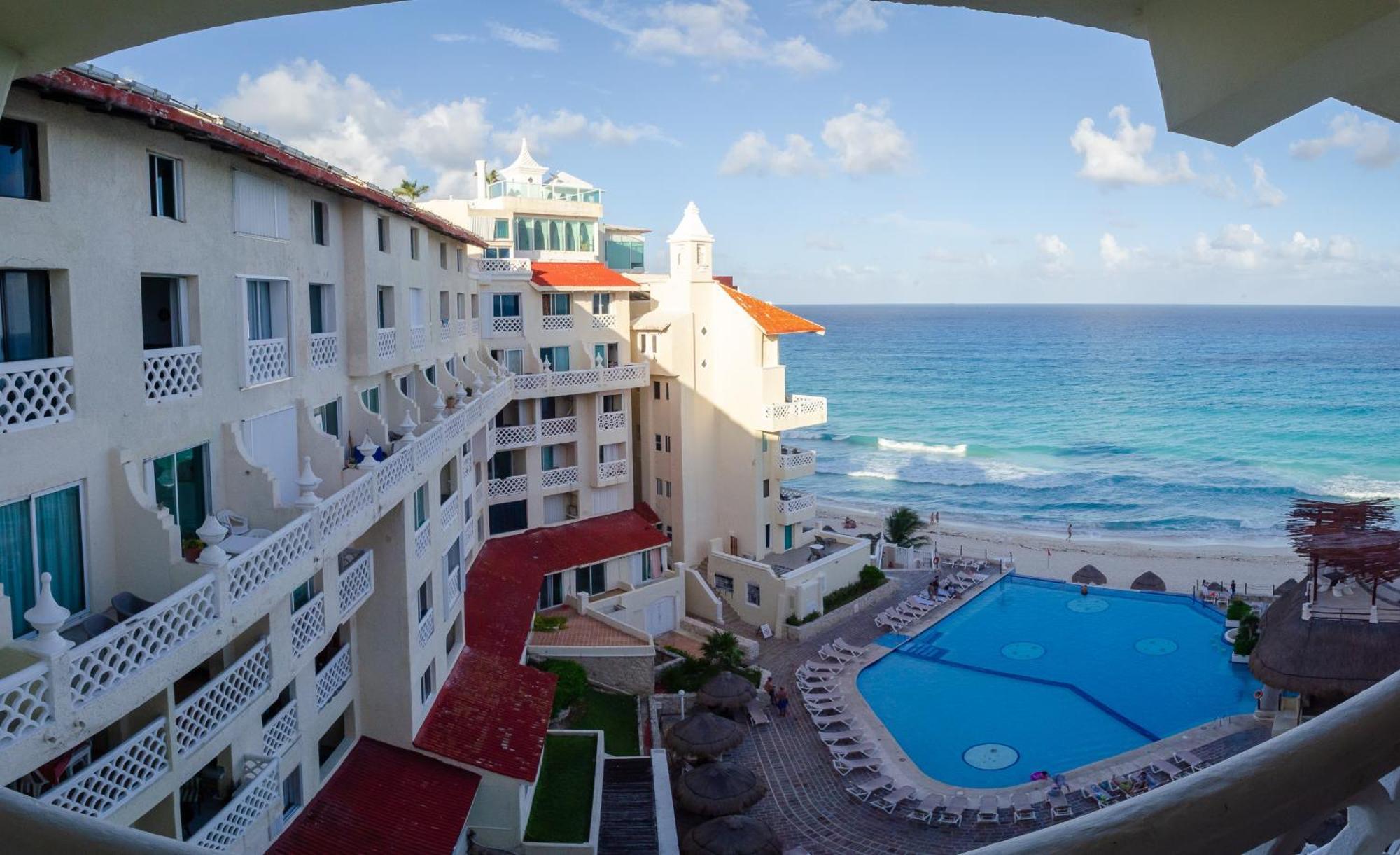 Cancun Plaza Sea View Екстериор снимка