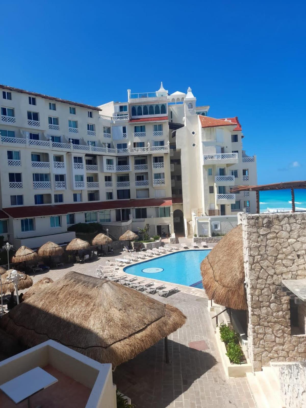 Cancun Plaza Sea View Стая снимка